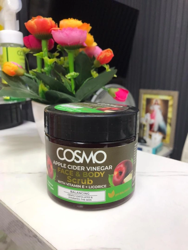 Cosmo Face & Body Scrub (Apple Cider) 1