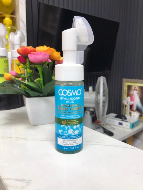 Cosmo Foaming Face Wash (Hyaluronic Acid) 175ml 1